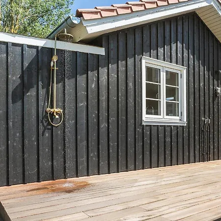 Сasa de vacaciones 4 Bedroom Amazing In